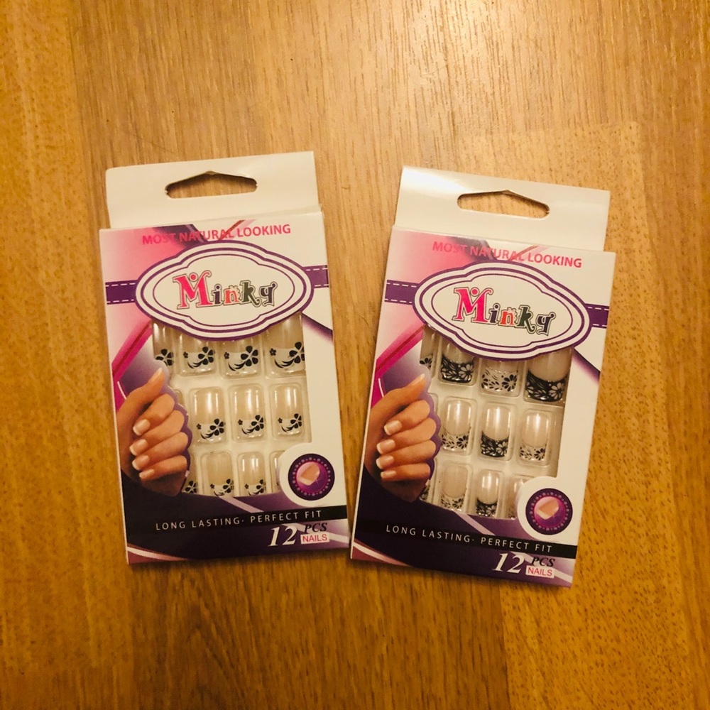 🎉 HOST PICK 🎉 Set of two Minky fashion nails